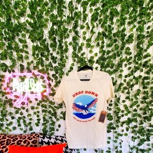 NWT DUVIN American Flag eagle tee